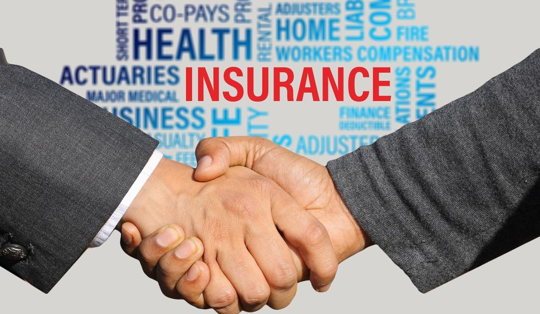 Insurance und Handschlag