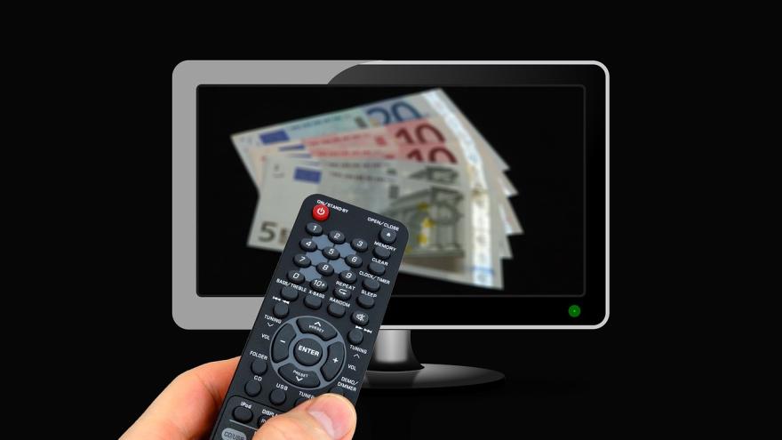 Gebühren Fernseher Fernbedienung Geldscheine Verbraucherzentrale Bremen